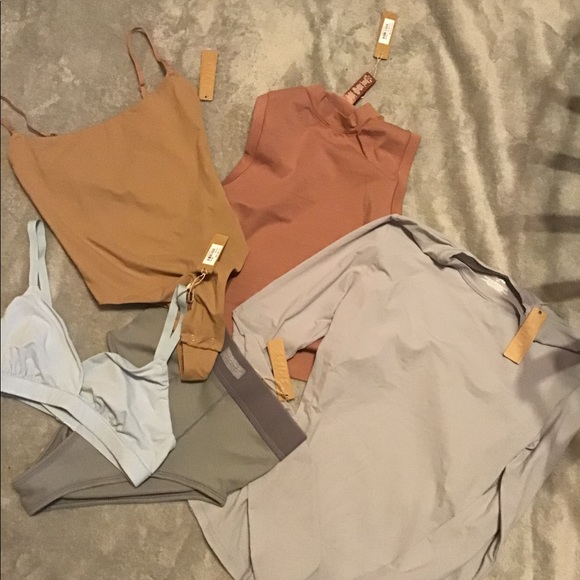 SKIMS Other - Skims NEW NEVER WORN